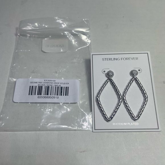 BNWT Sterling Forever Rhodium plated DANGLE earrings - Picture 2 of 8